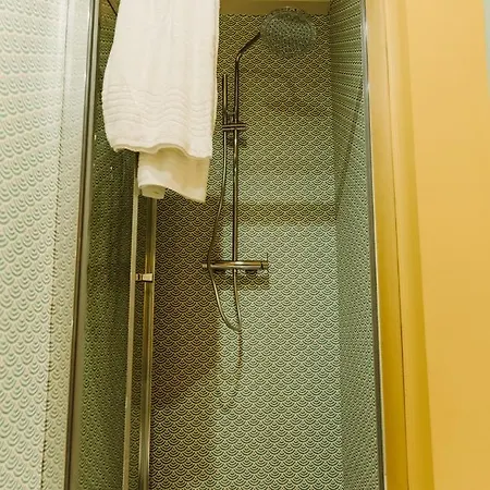 アパート Canudis ガラティーナ